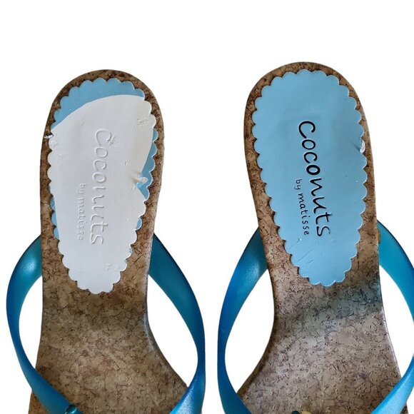 COCONUTS by MATISSE Colorful Beaded Flower Thong Sandals with Kittie Heel - Picture 7 of 11